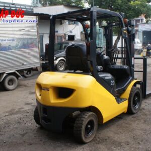 Xe nâng máy dầu cũ KOMATSU 2 tấn FD20T-17 giá rẻ