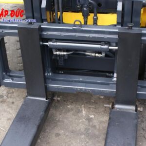 Xe nâng dầu 2 tấn KOMATSU FD20T-17