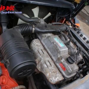 Xe Nâng Dầu 3 tấn TOYOTA 8FD30 # 32685