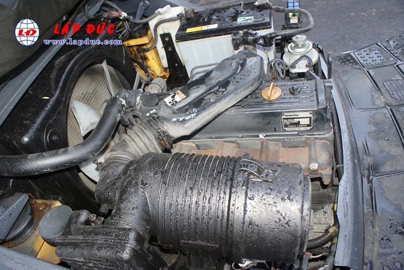 Xe Nâng Dầu 3 tấn KOMATSU FD30T-17 # 327285 Kẹp giấy