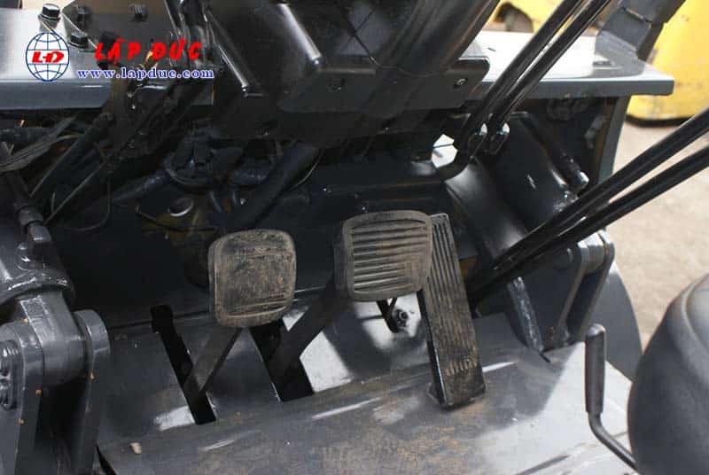 Xe nâng MITSUBISHI 2 tấn dầu FD20 #F18B -09137 giá rẻ