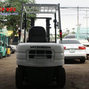 Xe nâng dầu MITSUBISHI 2 tấn FD20 #F18B -09137 giá rẻ