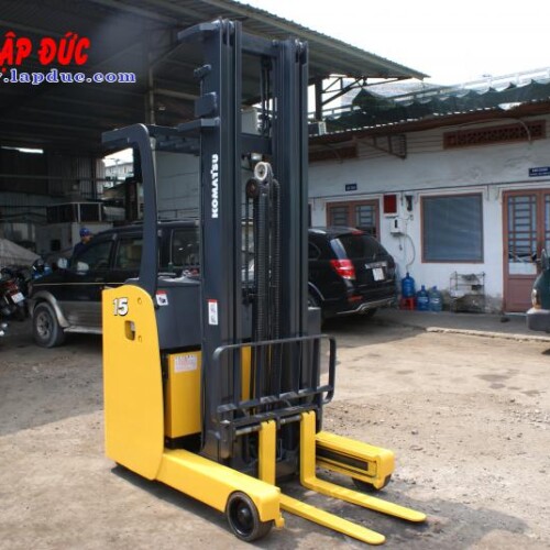 Xe nâng điện KOMATSU 1.5 tấn đứng lái FB15RL# 14 -146097 giá rẻ