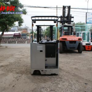 Xe nâng điện đứng lái 1.5 tấn NISSAN U01F15 # R1G-06808 giá rẻ