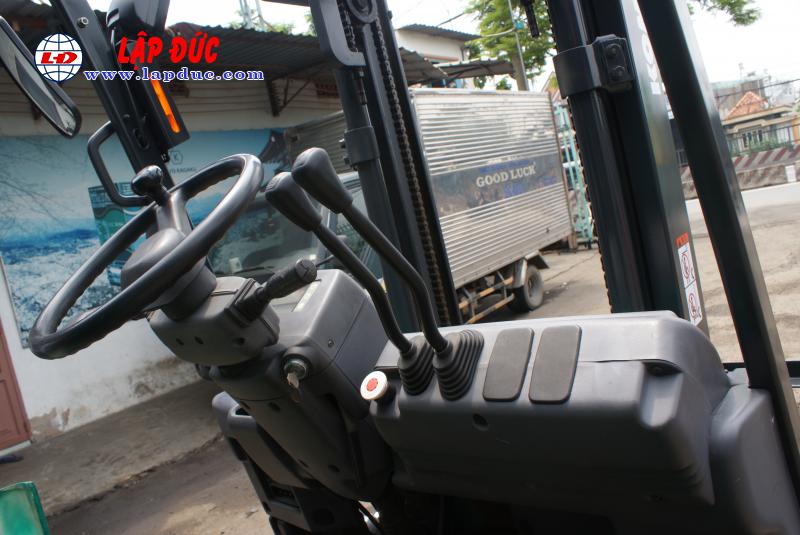 Xe nâng điện cũ KOMATSU 1.0 tấn ngồi lái FB10EX-11 # 811833