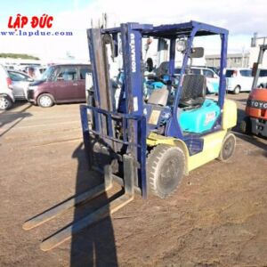 Xe nâng dầu cũ 2.5 tấn KOMATSU FD25C-12 # 515601 giá rẻ