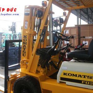 Xe Nâng Dầu 2.5 tấn KOMATSU FD20-10 # 233741