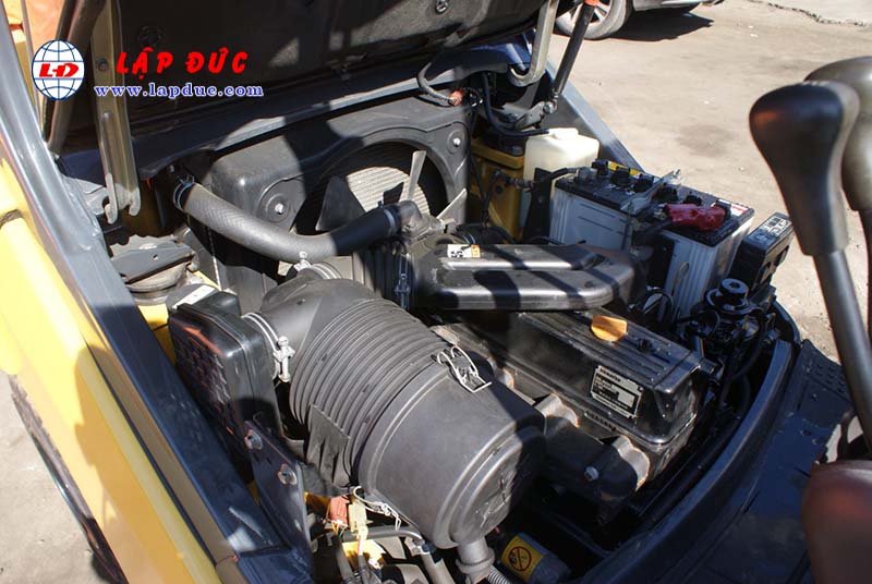 Xe Nâng Dầu 3 tấn KOMATSU FD30C-17 # 322470