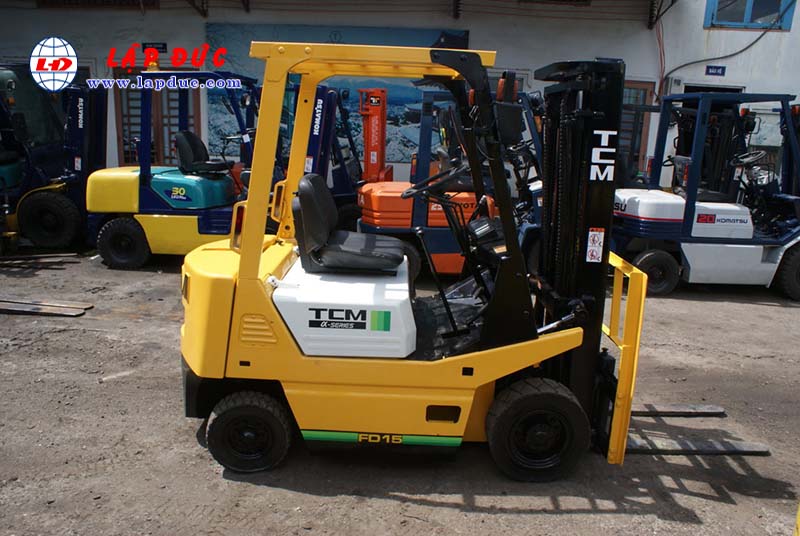 Xe nâng dầu TCM 1.5 tấn FD15Z16S # 11502113 giá rẻ