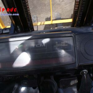 Xe nâng TCM máy dầu 1.5 tấn FD15Z16S # 11502113 giá rẻ