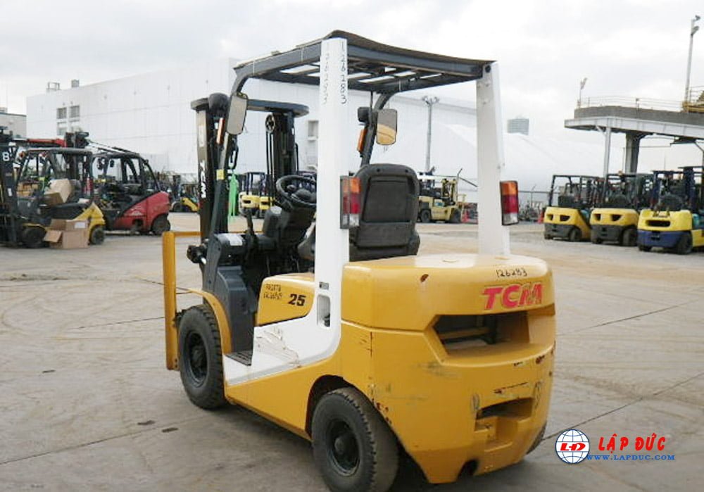 xe-nang-dau-tcm-fg25t6-2014-02-19-10-52-42 xe nâng xăng - ga 2.5 tấn TCM FG25T6