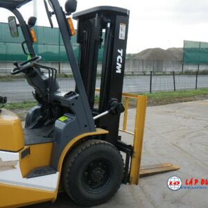 xe nâng xăng - ga 2.5 tấn TCM FG25T6