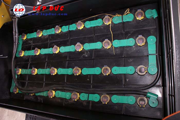 Xe nâng điện đứng lái 1 tấn KOMATSU FB10-12-841518