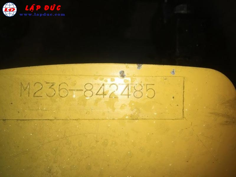 Xe nâng điện ngồi lái 1.5 tấn KOMATSU FB15-12