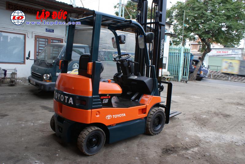 Xe nâng điện ngồi lái TOYOTA 1.5 tấn 7FBL15 # 11003