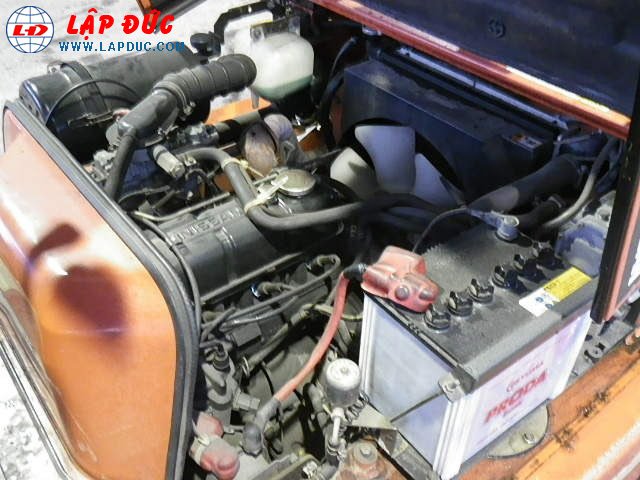 Xe nâng động cơ xăng - gas NISSAN PJ02 giá rẻ