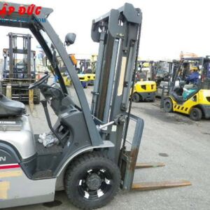 Xe nâng xăng ga 2.5 tấn Nissan PL02