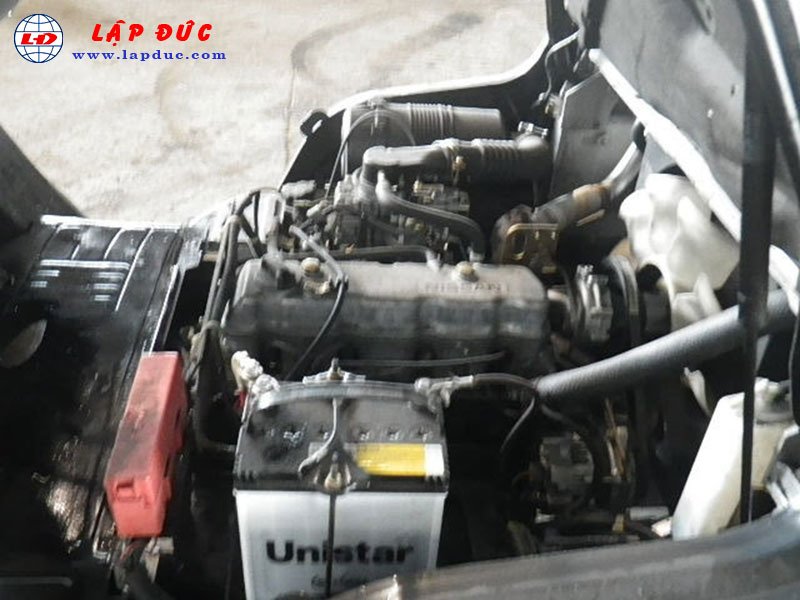 Xe nâng cũ động cơ xăng - gas NISSAN 2.5 tấn PL02 giá rẻ