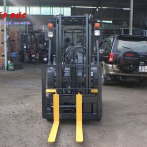 Xe nâng KOMATSU máy xăng 0.9 tấn FG09LC-20 -662704 giá rẻ