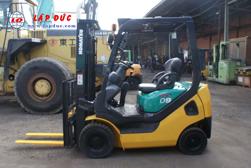Xe nâng máy xăng KOMATSU 0.9 tấn FG09LC-20 -662704 giá rẻ