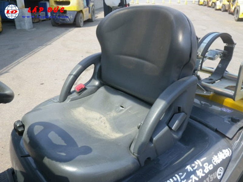 Xe nâng xăng 1.5 tấn KOMATSU FG15C-21