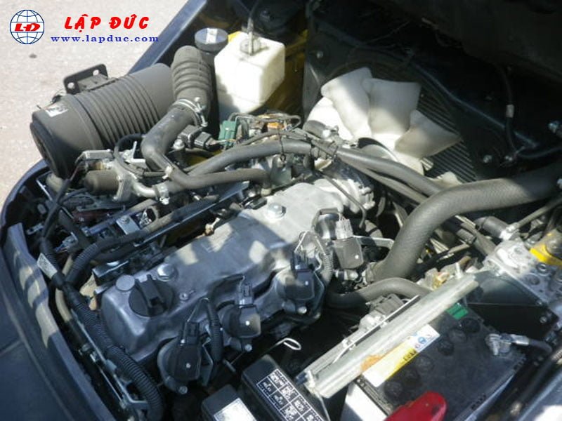 Xe nâng xăng 1.5 tấn KOMATSU FG15C-21