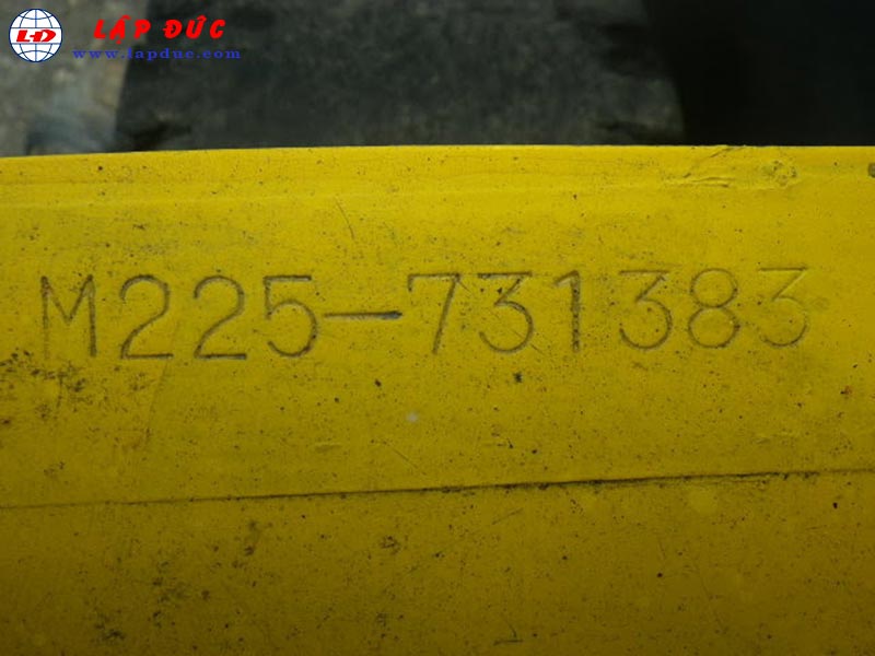 Xe nâng xăng 2.5 tấn KOMATSU FG25C-16