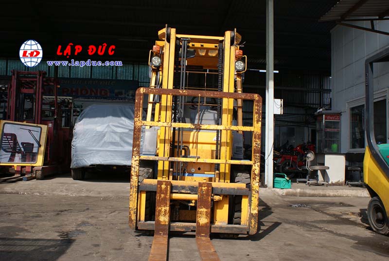 Xe nâng xăng 2.5 tấn KOMATSU FG25T-17 # 714207