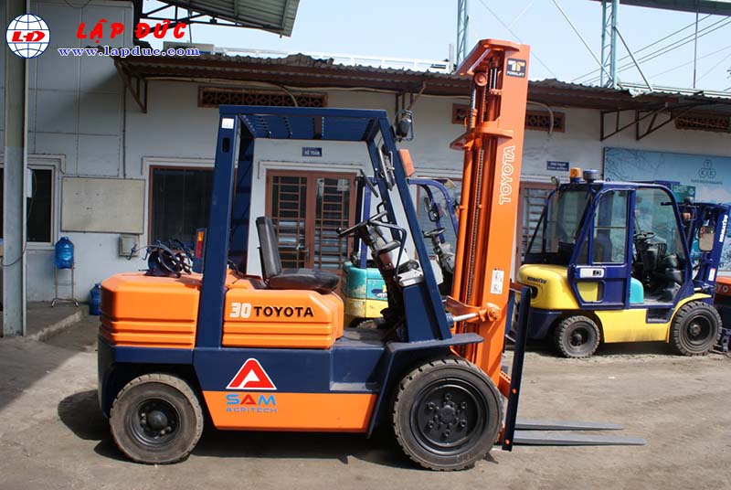 Xe nâng xăng 3 tấn TOYOTA 5FG30 # 41019