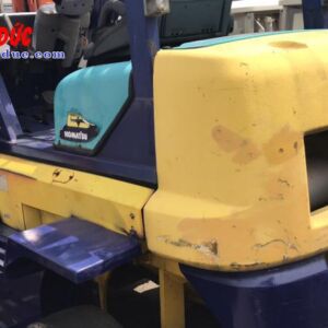 Xe xúc nâng KOMATSU SD25-6