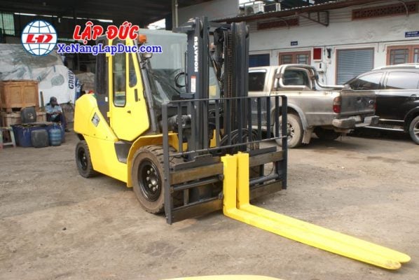 Xe nâng dầu KOMATSU FD40T-10 # 135696
