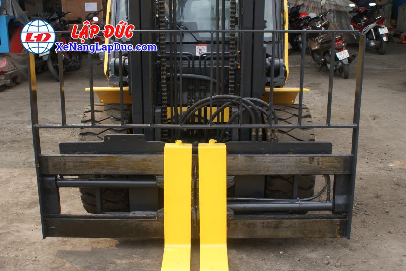 Xe nâng dầu KOMATSU FD40T-10 # 135696