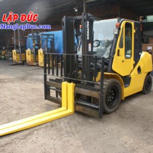 Xe nâng cũ động cơ dầu KOMATSU 4 tấn FD40T-10 -135696 giá rẻ