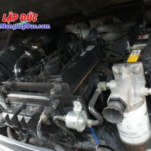 Xe nâng động cơ dầu 4 tấn KOMATSU FD40T-10 -135696 giá rẻ