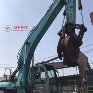 Xe cuốc KOBELCO GRAND BEETLE 235SR