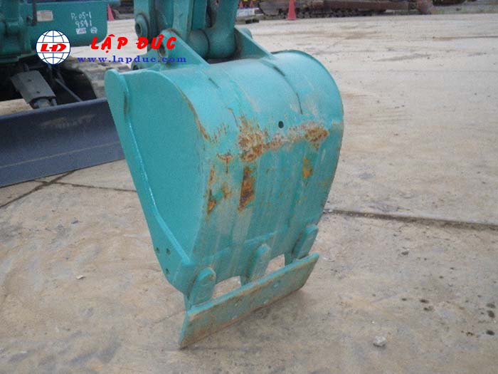 Xe cuốc KOMATSU PC05-7
