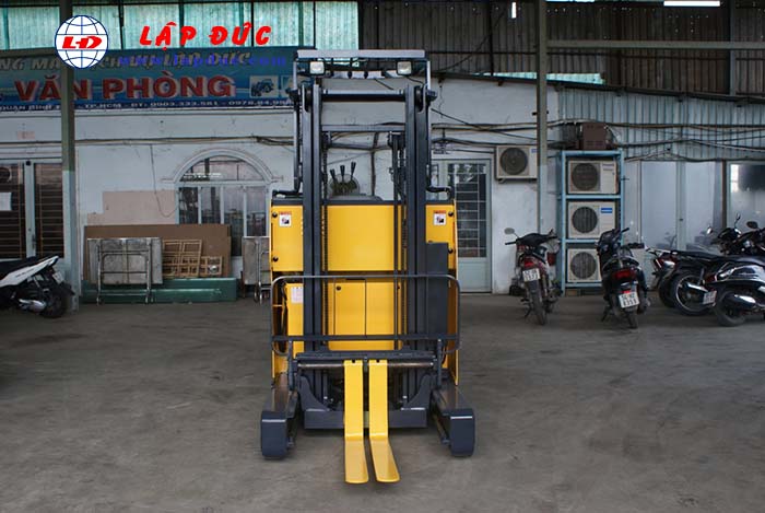 Xe nâng điện đứng lái 1 tấn KOMATSU FB10RL-12 giá rẻ