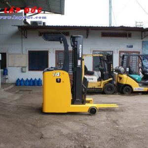 Xe nâng điện đứng lái cũ KOMATSU 1.4 tấn FB14RL-14 giá rẻ