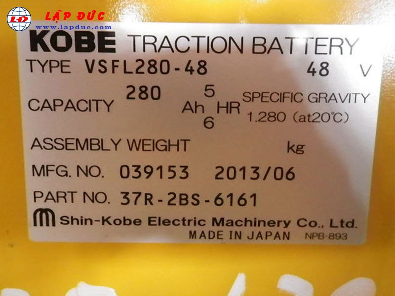 Xe nâng điện đứng lái 1.5 tấn KOMATSU FB15RW-14
