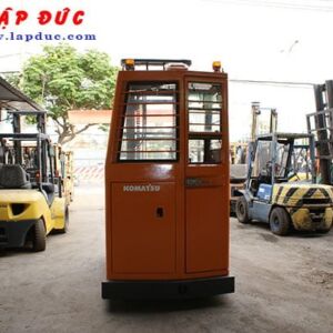 Xe nâng điện đứng lái KOMATSU 3 tấn FB30RFV-4