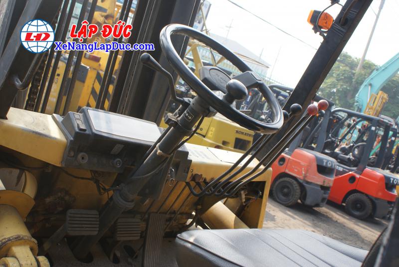 Xe Nâng Dầu 4 tấn TCM FD40Z6