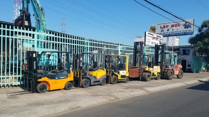 Xe nâng Lập Đức