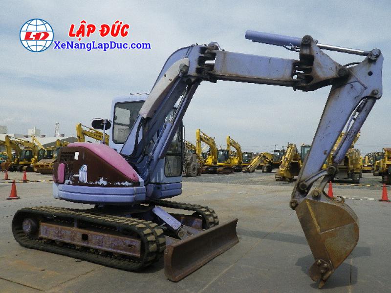Xe cuốc KOMATSU PC75UU-2 # 11513