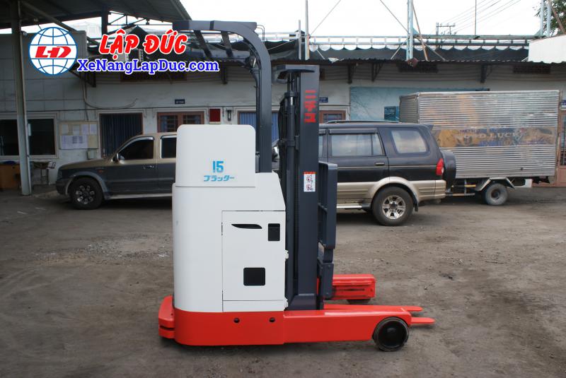 Xe nâng điện đứng lái cũ 1.5 tấn NICHIYU FBR15 giá rẻ