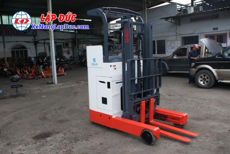 Xe nâng điện đứng lái cũ NICHIYU 1.5 tấn FBR15 giá rẻ