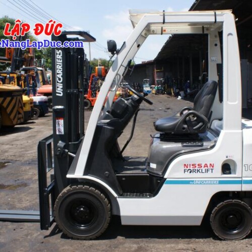 Xe nâng xăng cũ 1 tấn NISSAN NP1F1 # 400155 giá rẻ