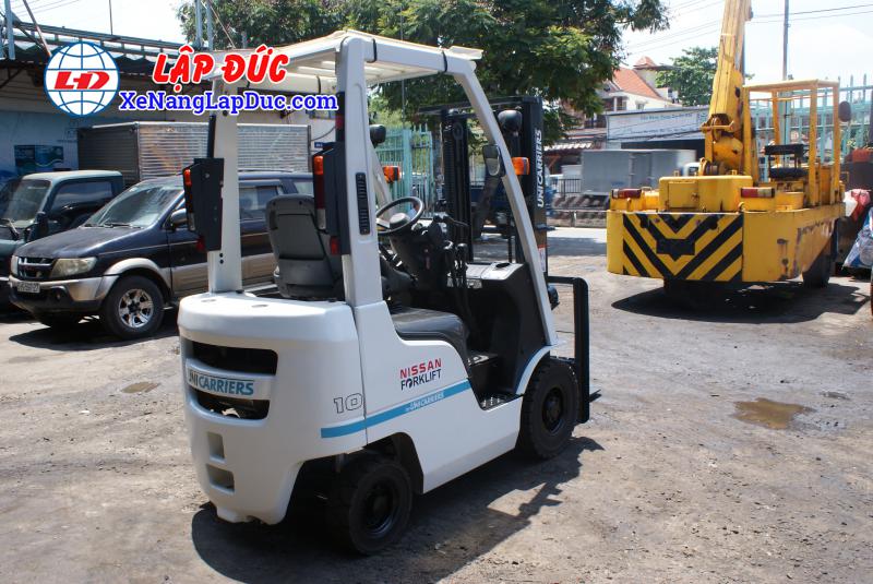 Xe nâng xăng NISSAN 1 tấn NP1F1 # 400155 giá rẻ