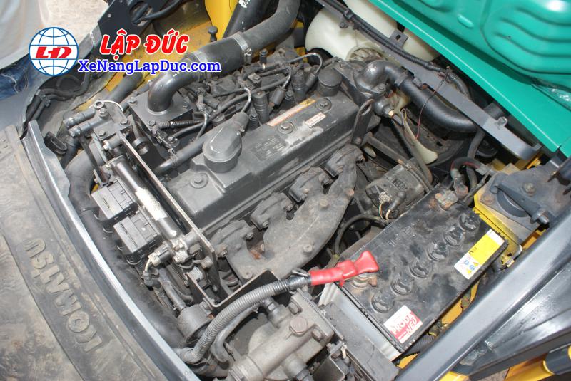 Xe Nâng Dầu 4 Tấn KOMATSU FD40T-10 # 136484 Xe Nâng Dầu 4 Tấn KOMATSU FD40T-10 # 136484