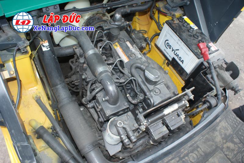 Xe Nâng Dầu 4 Tấn KOMATSU FD40T-10 # 136484 Xe Nâng Dầu 4 Tấn KOMATSU FD40T-10 # 136484