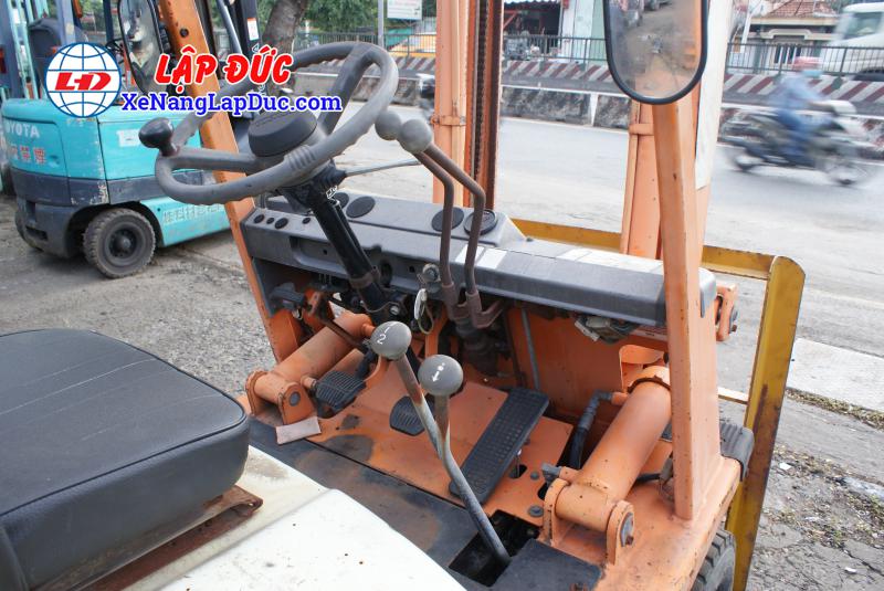 TOYOTA 4FG10 # 45093-3